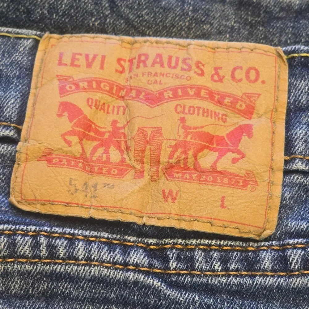 LEVI'S 541 Men's Denim Jeans sz 48/32